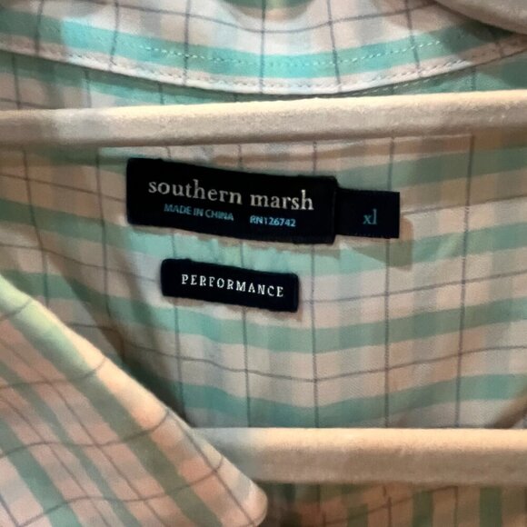 Southern Marsh Men's Performance Button Down Plaid Shirt Sz XL - Picture 4 of 4
